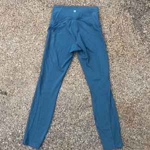 LULULEMON 7/8 LEGGINGS